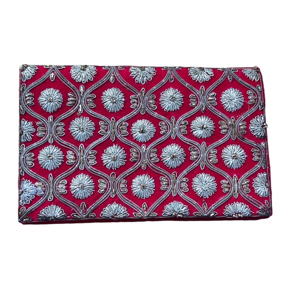 Vintage Handbags - Stunning Vintage Indian Zardozi Red Velvet Hand Embroidered Clutch